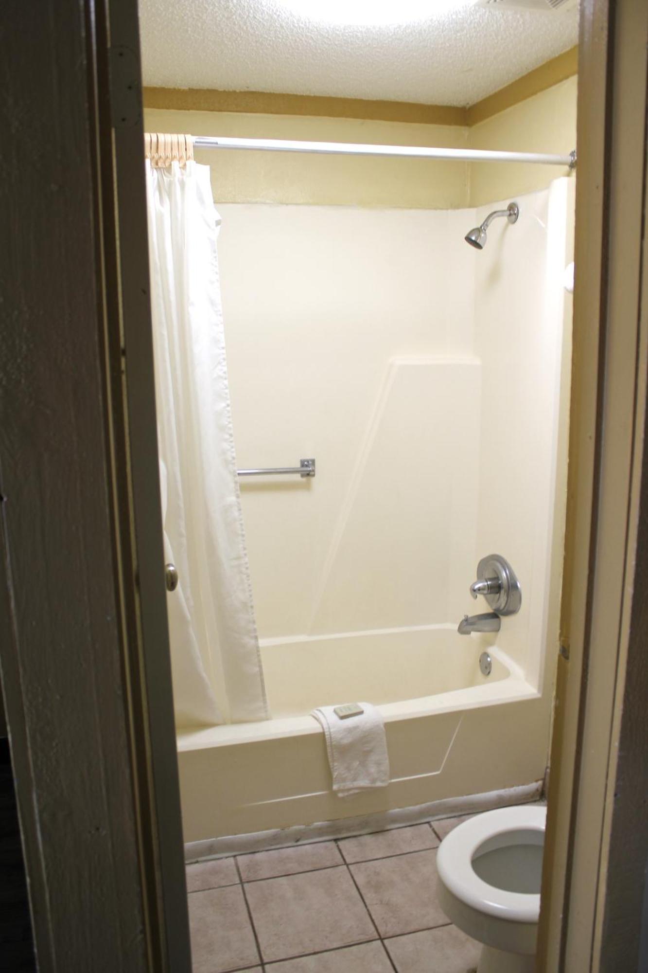 Executive Inn & Suites ناشفيل المظهر الخارجي الصورة